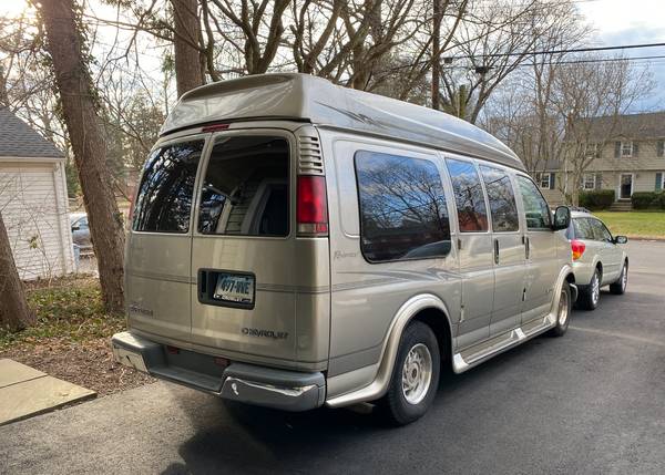 2000 Chevy Express for sale in North Haven, CT – photo 3
