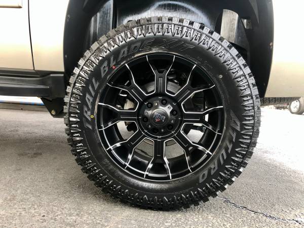** 2013 CHEVY SUBURBAN ** NEW LIFT WHEELS AND TIRES for sale in Anderson, CA – photo 19