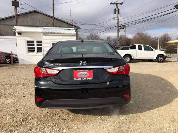 2014 HYUNDAI SONATA GLS - cars & trucks - by dealer - vehicle... for sale in Montgomery, IL – photo 4