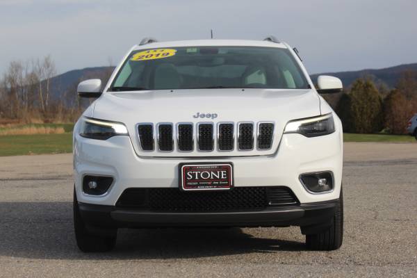 2019 JEEP CHEROKEE LIMITED 4X4 *CERTIFIED PRE-OWNED! - cars & trucks... for sale in Middlebury, VT – photo 2