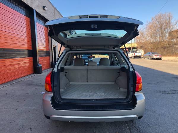 2006 Subaru Outback awd - cars & trucks - by owner - vehicle... for sale in Chicago, IL – photo 6