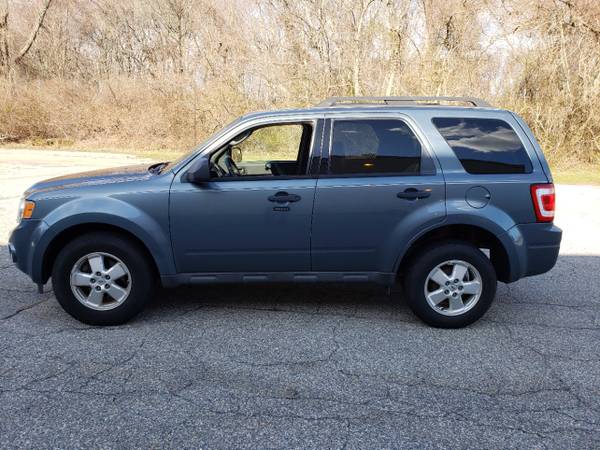 2010 Ford Escape XLT 4x4 w/low miles for sale in New London, CT – photo 6
