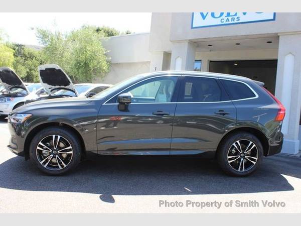 2020 Volvo XC60 T5 AWD Momentum SAVE 6,600 OFF MSRP - cars & trucks... for sale in San Luis Obispo, CA – photo 2