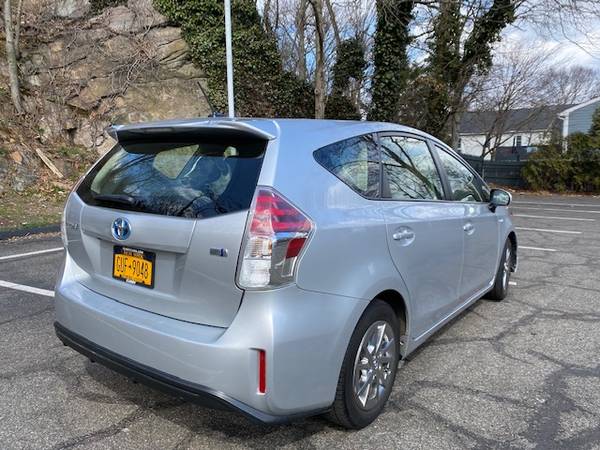 The Amazing Prius V 3 for sale in New Rochelle, NY – photo 3