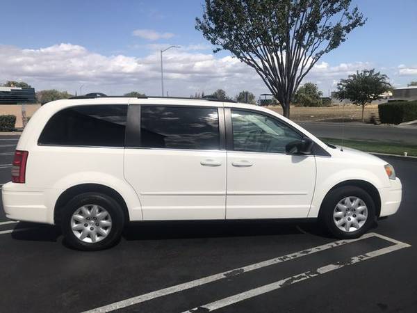 2010 Chrysler Town & Country LX Minivan 4D for sale in Pittsburg, CA – photo 5