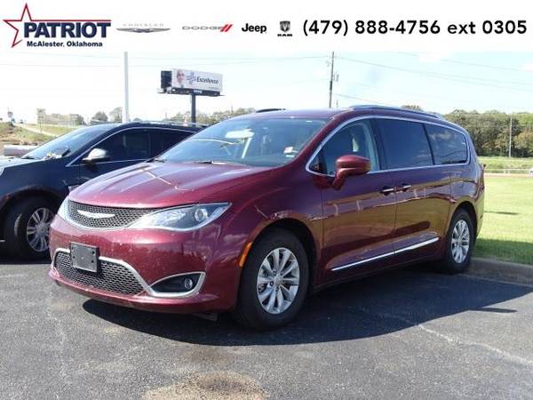 2018 Chrysler Pacifica Touring L - mini-van - cars & trucks - by... for sale in McAlester, AR – photo 8