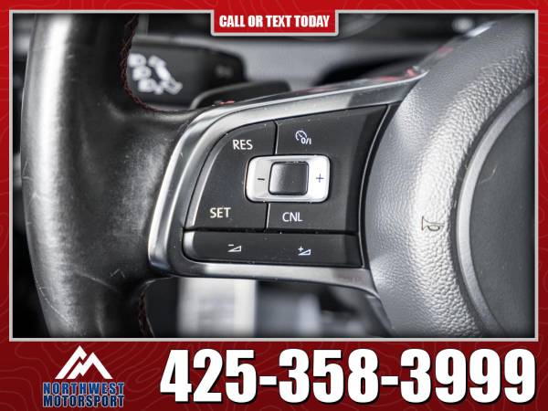2015 Volkswagen Golf GTI SE FWD - - by dealer for sale in Lynnwood, WA – photo 18