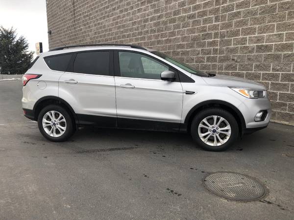 2018 Ford Escape SE suv Ingot Silver Metallic - - by for sale in Jerome, NV – photo 3