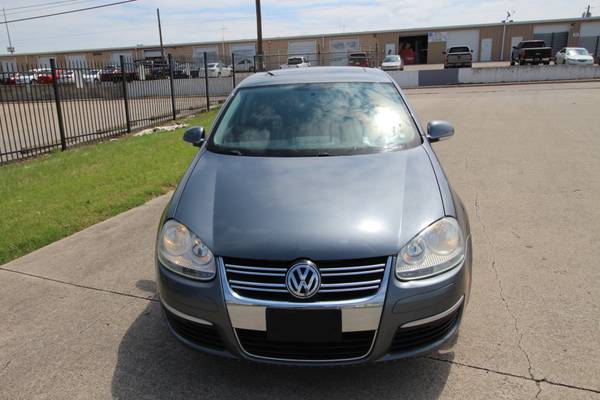 2008 VOLKSWAGEN SEL ONE OWNER IN EXCELLENT CONDITION! - cars & for sale in Dallas, TX – photo 2