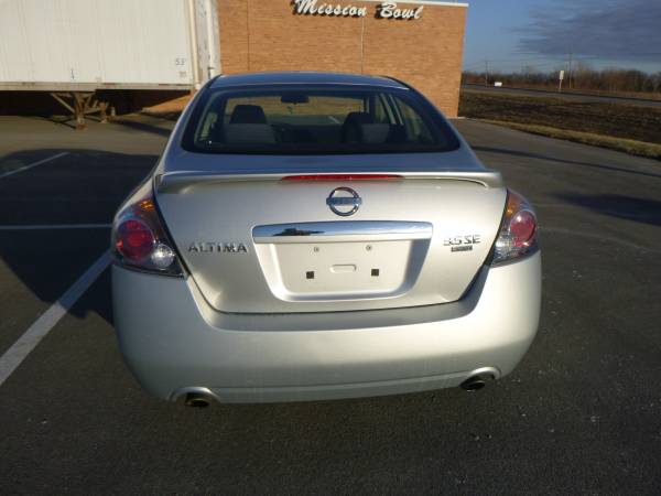 2009 Nissan Altima 3 5 SE - - by dealer - vehicle for sale in Olathe, MO – photo 7