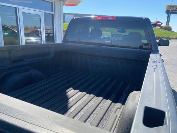 2015 Chevrolet Silverado 1500 4WD Double Cab 143 5 LT w/1LT - cars & for sale in Dodgeville, WI – photo 8
