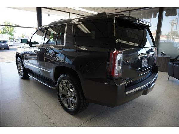 2015 GMC Yukon Denali Sport Utility 4D WE CAN BEAT ANY RATE IN TOWN! for sale in Sacramento , CA – photo 5