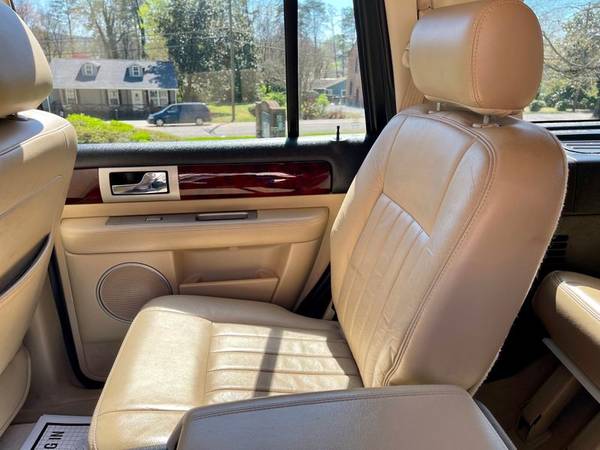 2006 Lincoln Navigator Luxury - - by dealer for sale in Knoxville, TN – photo 22