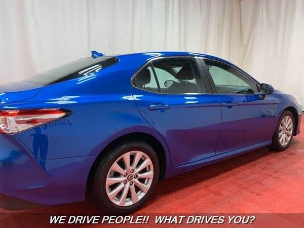 2019 Toyota Camry SE SE 4dr Sedan We Can Get You Approved For A Car! for sale in TEMPLE HILLS, MD – photo 9