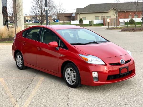 2011 Toyota Prius - cars & trucks - by owner - vehicle automotive sale for sale in Addison, IL – photo 2
