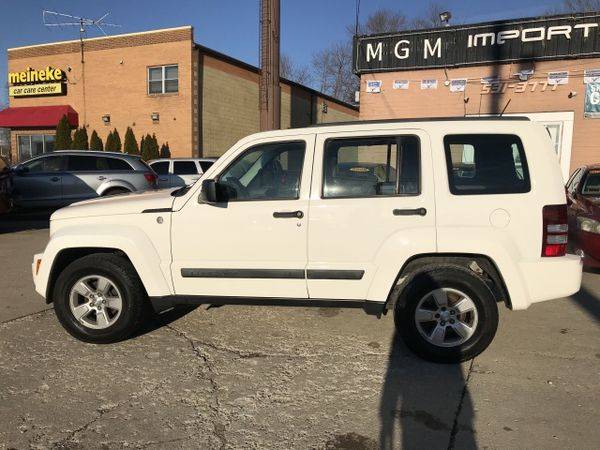 2010 Jeep Liberty Sport 4x4 Sport 4dr SUV - ALL CREDIT WELCOME! for sale in Cincinnati, OH – photo 8