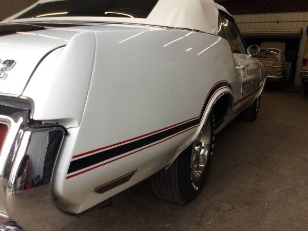 1970 Oldsmobile 442 Convertible 442 Indy Pace Car Convertible Y74 for sale in Madison, WI – photo 11