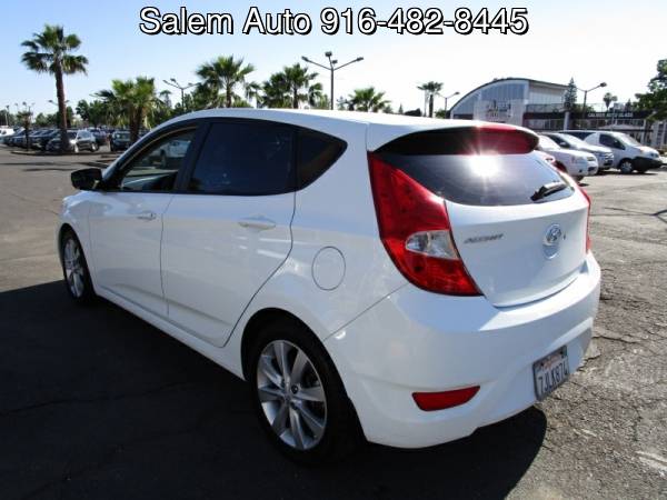 2014 Hyundai ACCENT RECENTLY SMOGGED - BLUETOOTH - GAS SAVER - GREAT for sale in Sacramento, NV – photo 4