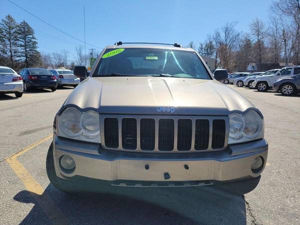 2005 Jeep Grand Cherokee Leather LOADED 4x4 - - by for sale in Derry, ME – photo 9