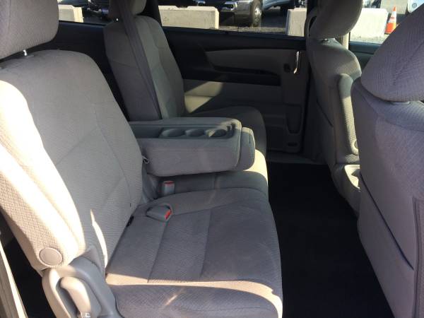 2016 Honda Odyssey SE / 8 Passenger / DVD Player for sale in Anchorage, AK – photo 14
