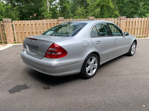 2005 Mercedes E500 4Matic - - by dealer - vehicle for sale in Lockport, IL – photo 5