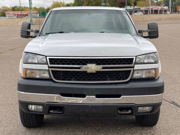 2006 Chevy Crew 3500 Duramax 2 Owner Longbox! Low as $1500 DN Delivers for sale in Minneapolis, WI – photo 2