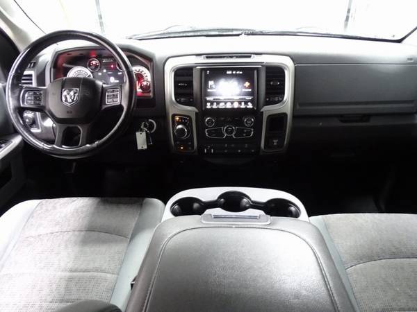 2014 Ram 1500 Big Horn !!Bad Credit, No Credit? NO PROBLEM!! - cars... for sale in WAUKEGAN, IL – photo 17