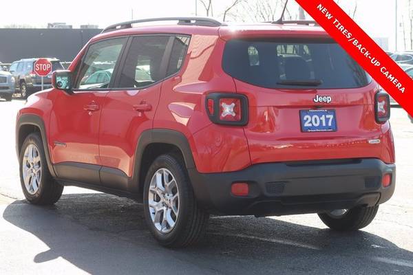 2017 Jeep Renegade Latitude - - by dealer - vehicle for sale in Indianapolis, IN – photo 8