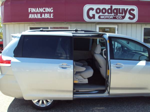 2013 Toyota Sienna 5dr 7-Pass Van V6 LE AWD (Natl) for sale in Other, OH – photo 4