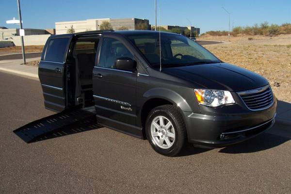 2011 Chrysler Town & Country Touring Wheelchair Handicap Mobility Van for sale in Phoenix, AZ