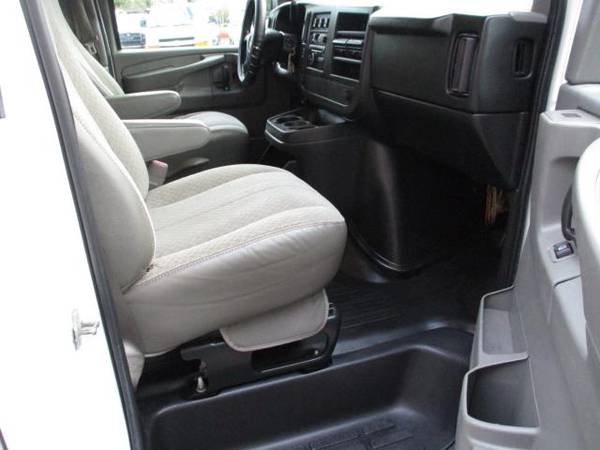 2012 Chevrolet Express Commercial Cutaway 3500 * 14 ENCLOSED UTILITY... for sale in south amboy, FL – photo 18