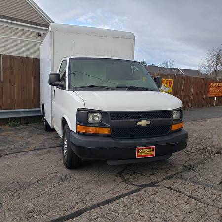 2011 CHEVROLET EXPRESS 3500 10FT. BOX COMMERCIAL CUTAWAY RWD 3500... for sale in Abington, NH – photo 8