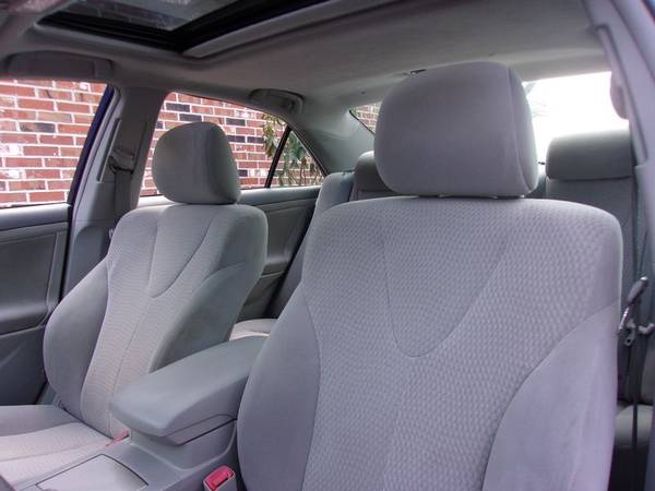 2011 Toyota Camry LE, 121k Miles, Blue/Grey, Auto, P Roof, Alloys -... for sale in Franklin, MA – photo 9