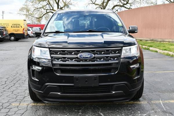 2018 Ford Explorer XLT - ONE OWNER 4X4 3RD ROW REMOTE START - cars & for sale in Oak Lawn, IL – photo 3