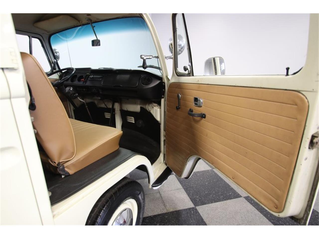 1968 Volkswagen Transporter for sale in Concord, NC – photo 59