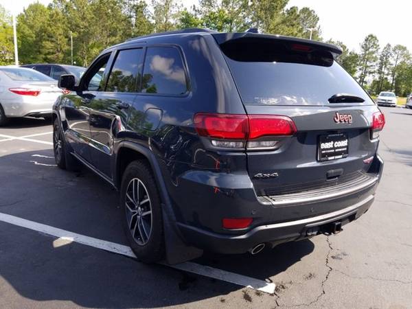 2018 Jeep Grand Cherokee Rhino Clearcoat Great Price WHAT A DEAL for sale in Myrtle Beach, SC – photo 16