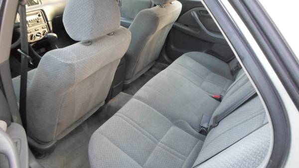 2001 Toyota Camry LE - cars & trucks - by dealer - vehicle... for sale in Appleton, WI – photo 6