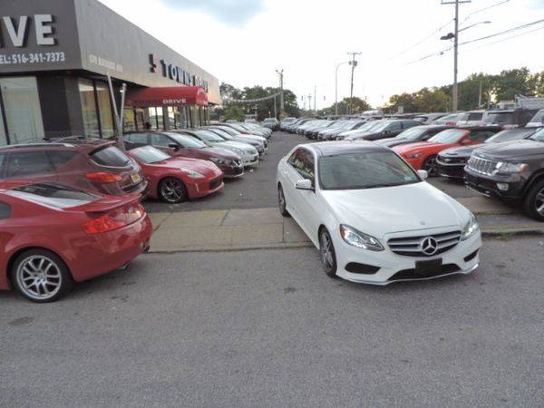 2014 Mercedes-Benz E 350 4MATIC Luxury Sedan **Guaranteed Credit... for sale in Inwood, NY – photo 21