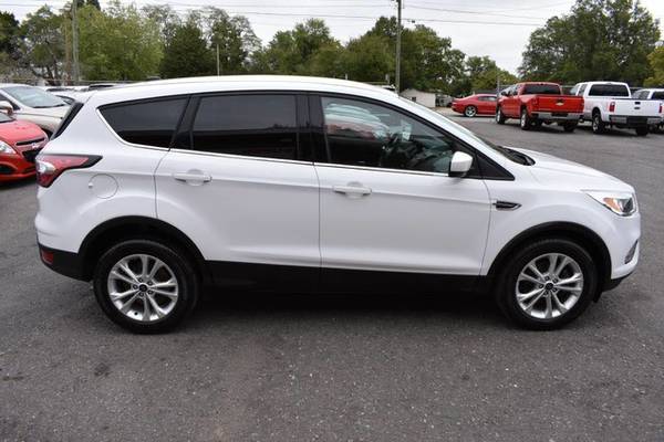 Ford Escape SE SUV 4x2 Used Automatic We Finance 45 A Week Payment for sale in Asheville, NC – photo 5