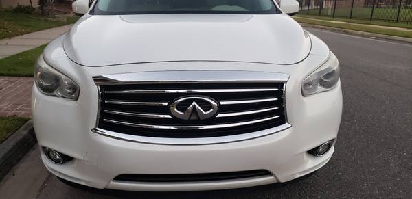 2013 Infiniti JX35* Mint Condition* Must SEE! - cars & trucks - by... for sale in Baton Rouge , LA – photo 4