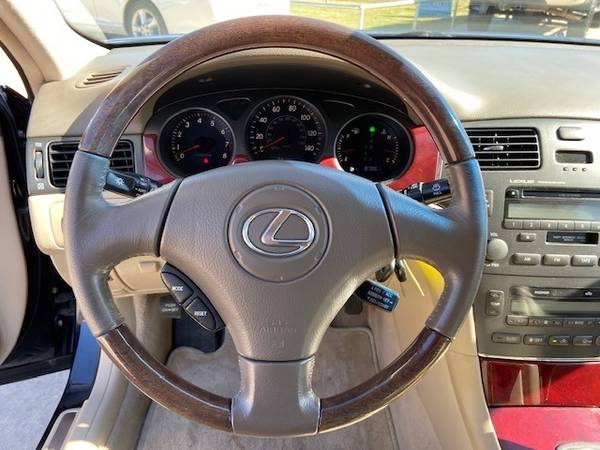 2002 Lexus ES 300 4dr Sdn FREE WARRANTY!! **FREE CARFAX** for sale in Catoosa, OK – photo 16