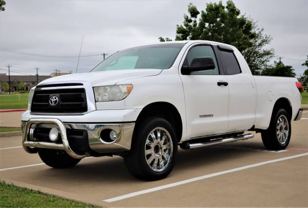 2011 TOYOTA TUNDRA SR5 CLEAN TITLE PICKUP TRUCK - - by for sale in McKinney, TX – photo 2
