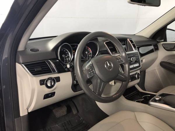 2015 Mercedes-Benz M-Class ML 350 AWD All Wheel Drive SKU:FA508476 -... for sale in Naperville, IL – photo 2