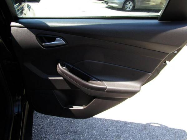 2013 Ford Focus SE Sedan BUY HERE/PAY HERE ! - - by for sale in TAMPA, FL – photo 17