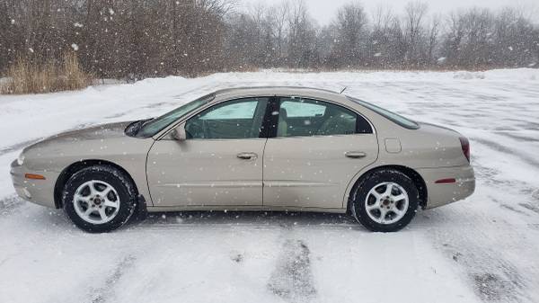 2002 Oldsmobile Aurora NO ACCIDENTS - - by dealer for sale in Grand Blanc, MI – photo 8