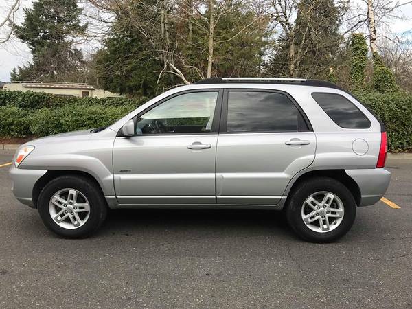 2006 KIA SPORTAGE EX AUTOMATIC 6CYLINDER 4X4 LEATHER MOON ROOF WOW!!!! for sale in Gresham, OR – photo 5