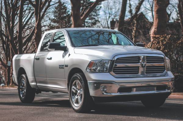 2018 Ram 1500 Big Horn - - by dealer - vehicle for sale in Great Neck, NY – photo 3