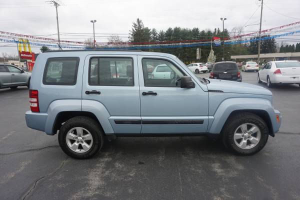 2012 Jeep Liberty 4WD 4dr Sport - - by dealer for sale in Greenville, PA – photo 9
