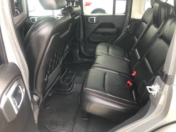 2019 Jeep Wrangler Unlimited Rubicon (Manual) - - by for sale in Plattsmouth, NE – photo 11