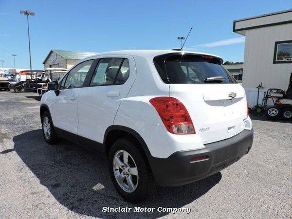 2016 CHEVROLET TRAX LS ALL TRADE INS WELCOME! - cars & trucks - by... for sale in Beaufort, NC – photo 3